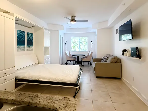 1100 Pine Ridge Rd Ste A105, Naples, FL 34108