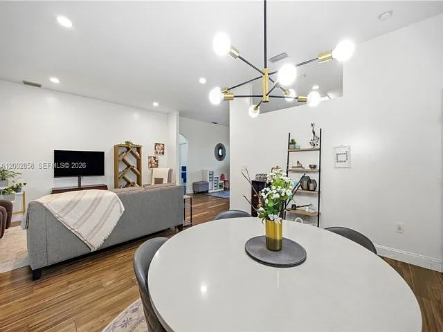 2615 SE 5th Ct — Photo 19