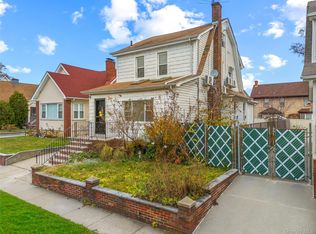 42-25 189th Street, Flushing, NY 11358