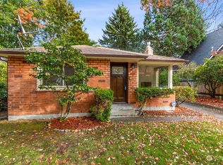 11516 19th Ave NE, Seattle, WA 98125