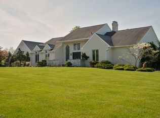 171 Allens Corner Rd, Flemington, NJ 08822