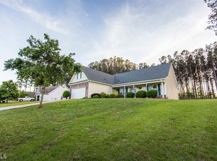 140 Laurel Ln, Social Circle, GA 30025