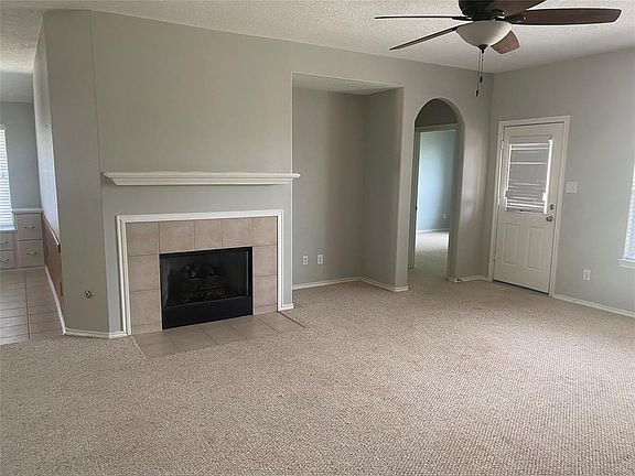 3rd image of 7126 Leens Lodge Ln