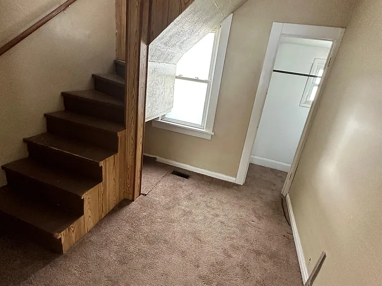 4651 Boydson Dr — Photo 9