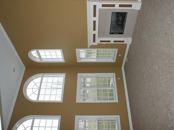 3rd image of 3973 Fox Meadow Dr