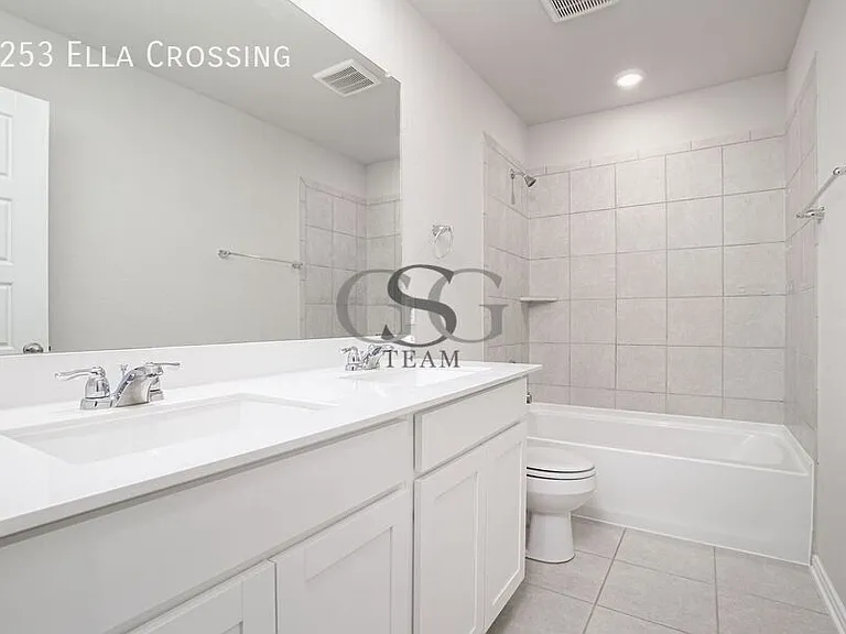 1253 Ella Xing — Photo 20