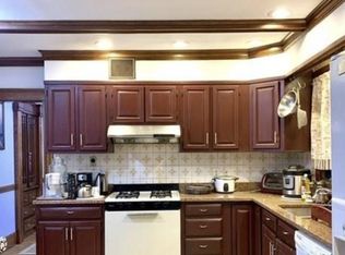 35 Summer St #35A, West Roxbury, MA 02132