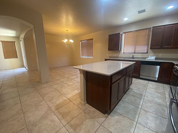 5th image of 1620 Biscayne Dr
