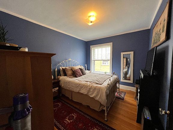 2nd image of 4537 N Paulina St APT 2B