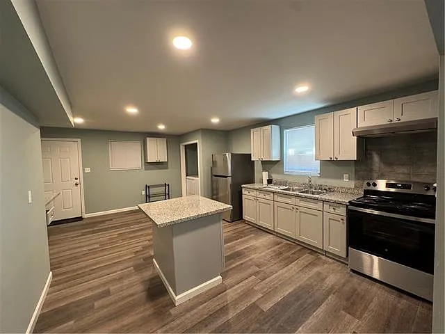 9119-21 Forshey St #21 — Photo 2