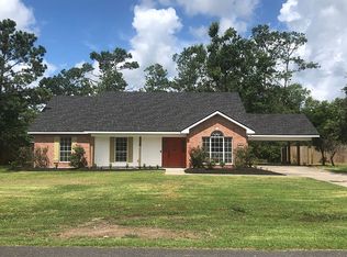 1111 Emerald Cut Ln, Lake Charles, LA 70611