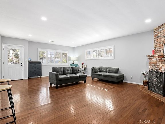 3rd image of 10525 Washington Ave