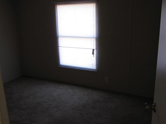 5th image of 240 Morgans Pl
