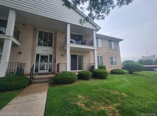 14140 Merriweather St, Sterling Heights, MI