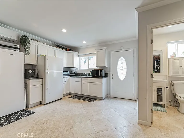 21366 Rios St — Photo 15