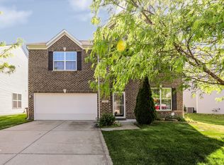 1930 Lakecrest Dr, Columbus, IN 47201