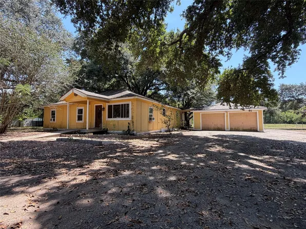 28192 May Rd, Splendora, TX 77372