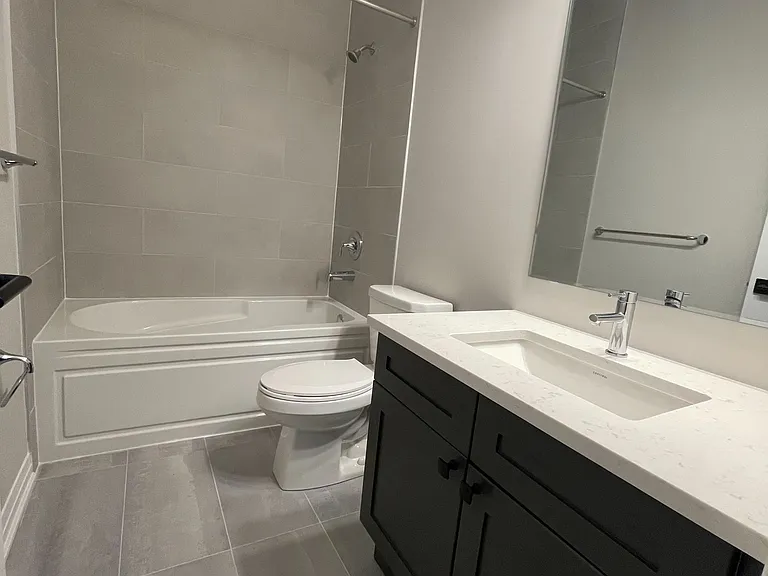 490 Gordon Krantz Ave #619 — Photo 4