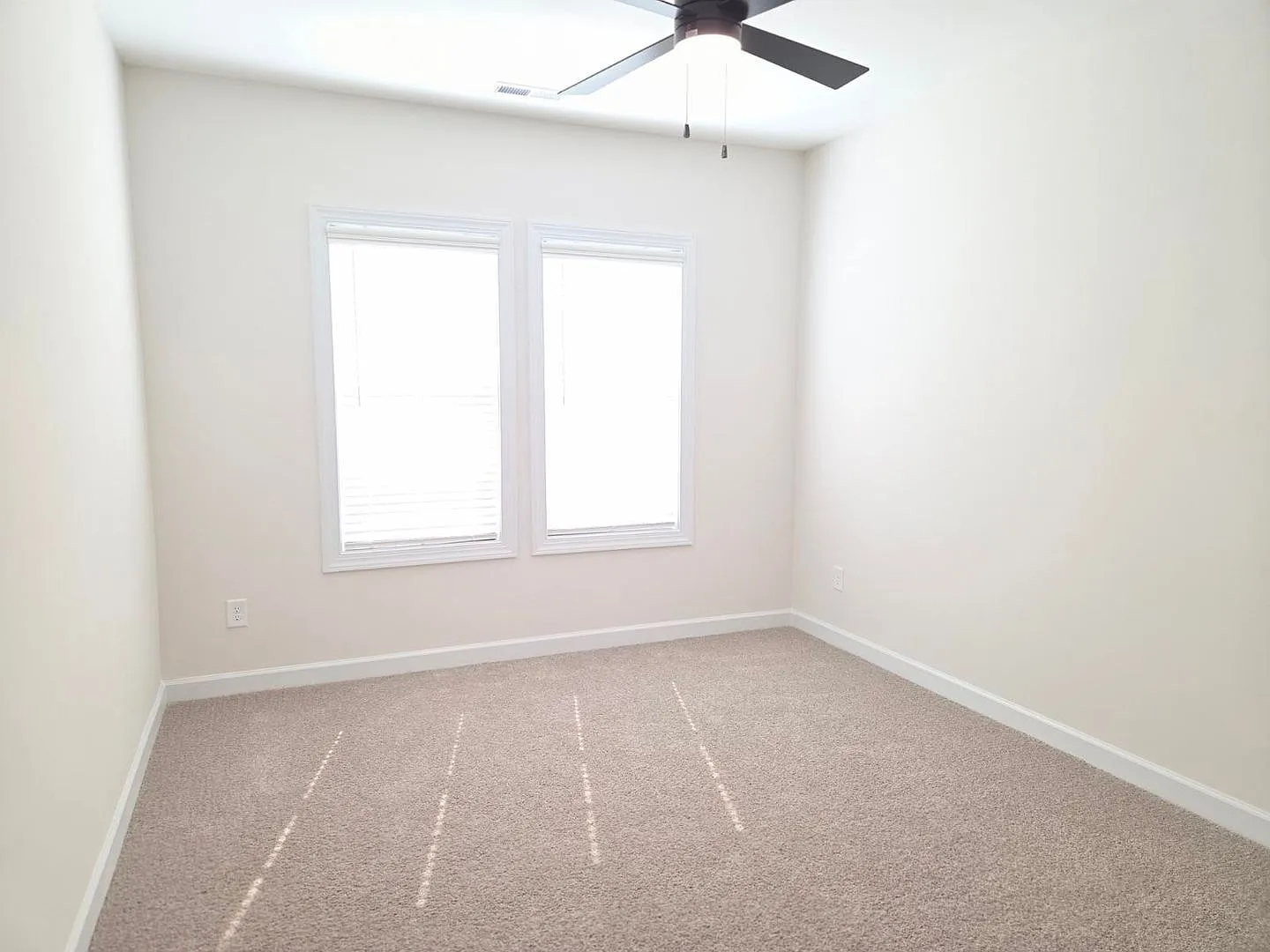104 Hudson Village Drive — Photo 3