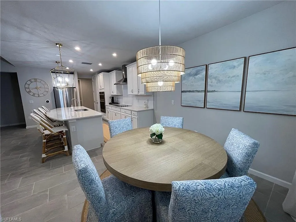 2 bed, 2.0 bath, 1406 sqft, $6,000 — Photo 3