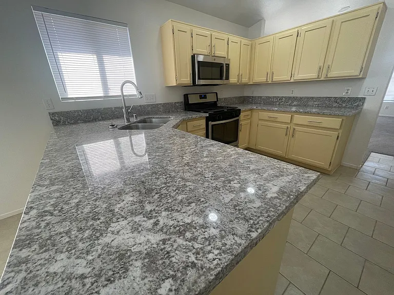 7117 Old Village Ave — Photo 23
