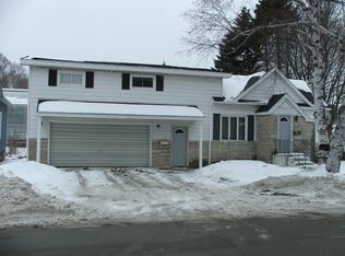 508 Davis St, Manistee, MI 49660