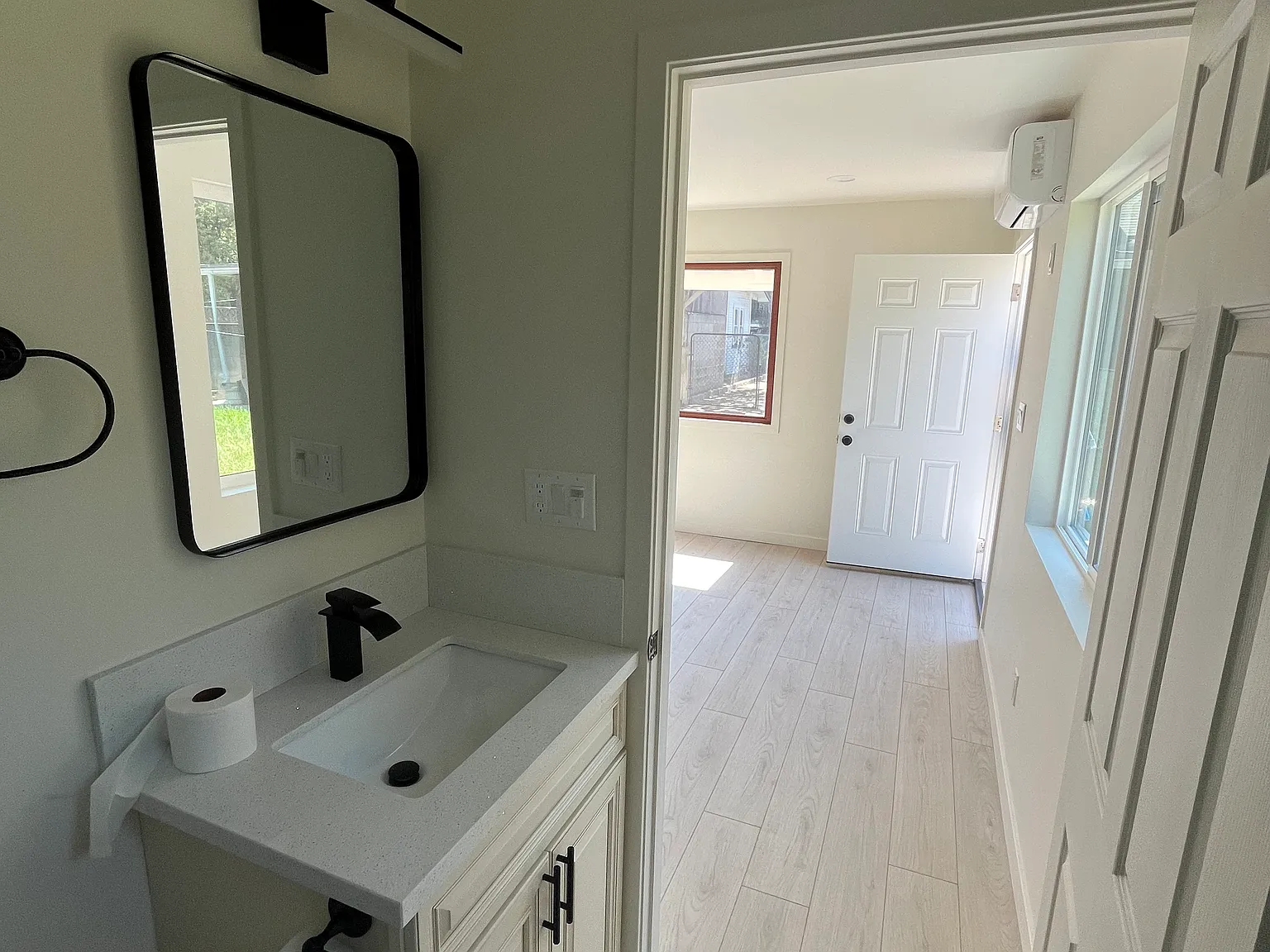 14629 Haynes Street, Van Nuys , CA 91401 — Photo 3