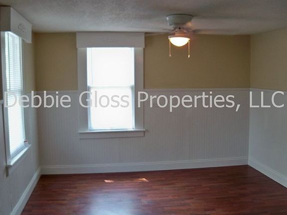 2nd image of 211 S Laurel Ave