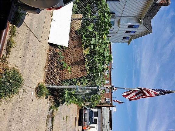 4th image of 94-51 44th Ave