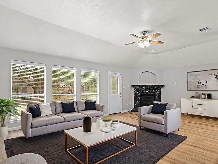 25910 N Lakefair Dr — Photo 15