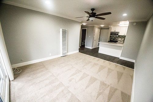 2nd image of 441 Poplar Ave
