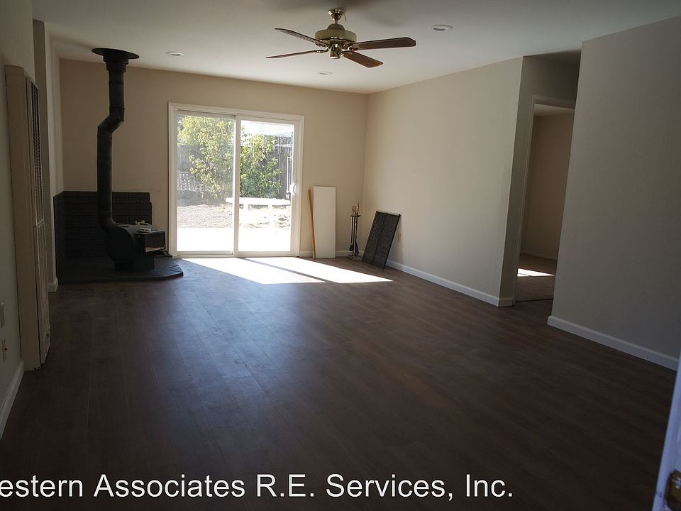 1st image of 15A Blake Ln