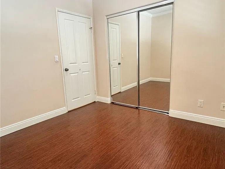 170 Hayward — Photo 15