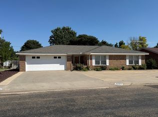 1507 Geary Rd, Dumas, TX 79029