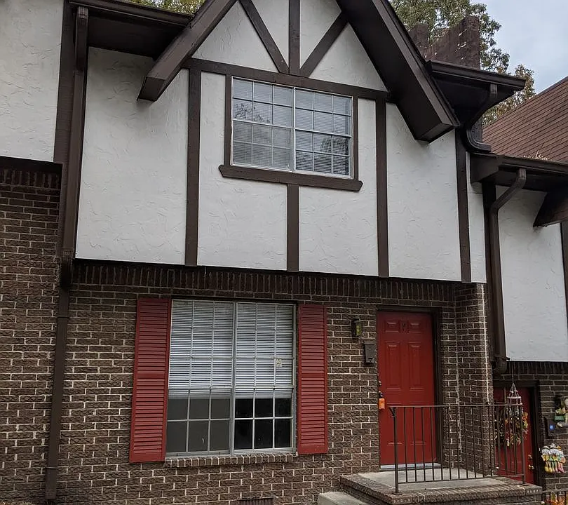 19 Tunnel Blvd #3