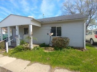 107 Pershing Ave, Newark, OH 43055