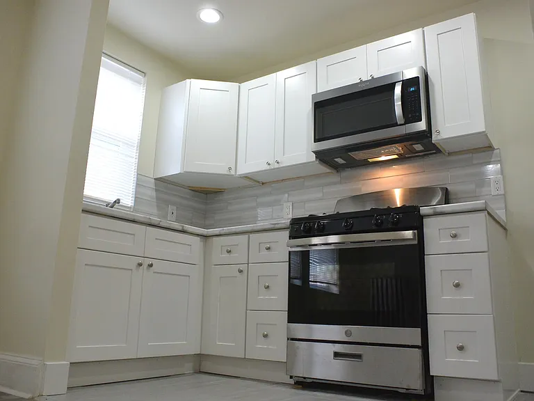 2649 S Shields St — Photo 13