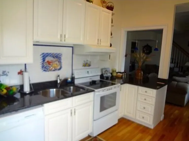 15 Western Ave #3 — Photo 11