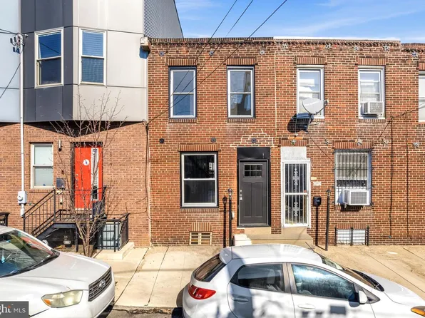 1819 E Albert St, Philadelphia, PA 19125