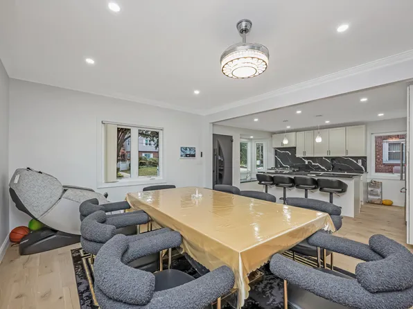 206-15 Richland Avenue image 17 of 37