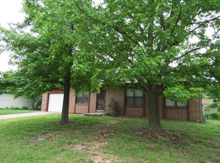 111 S Teakwood Ave, Republic, MO 65738