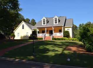 208 Hutchinson Farms Rd, Griffin, GA 30224