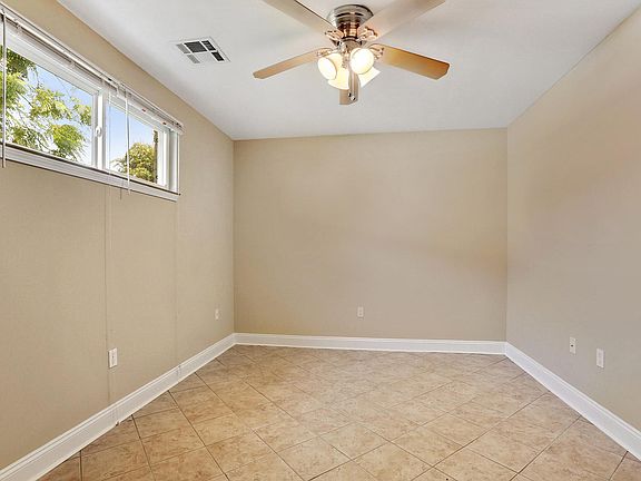 3rd image of 404 Nashville Ave