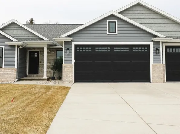 2137 Grassymeadow Ln, Menasha, WI 54952