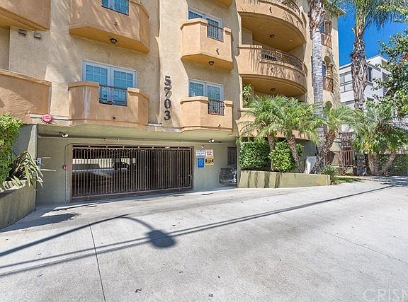 3rd image of 5703 Laurel Canyon Blvd APT 104