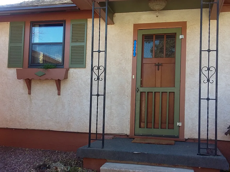 229 Santa Fe Pl