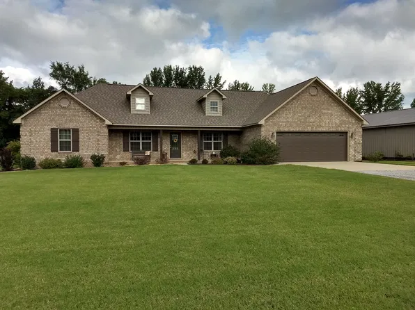 83 County Road 7629, Jonesboro, AR 72401