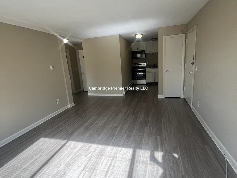 379 Harvard St #26 — Photo 5