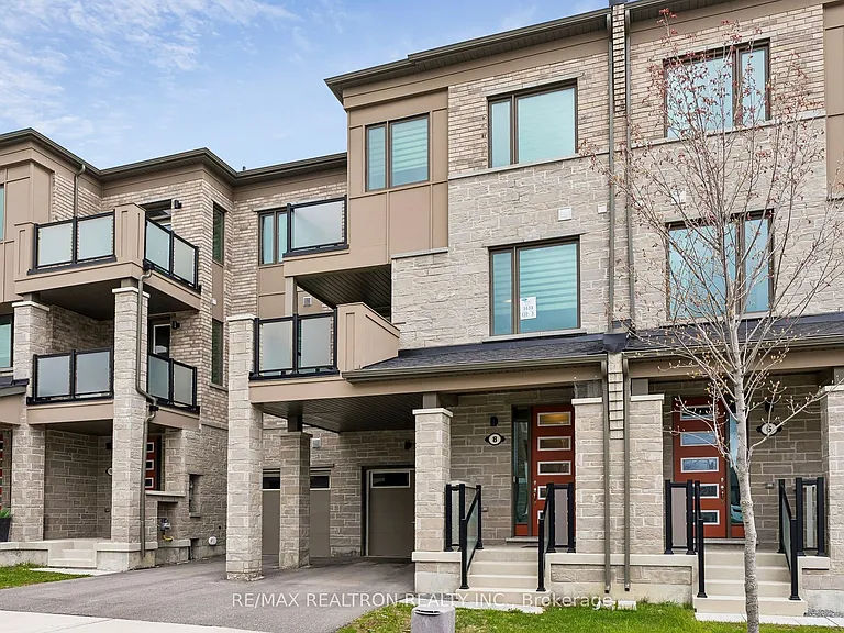 8 Thomas Frisby Jr Cres — Photo 23