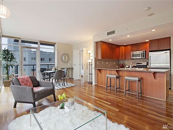 4th image of 1420 Terry Ave Unit 1108